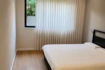 Izdavanje, trosoban stan, 145m², Neimar, Vračar Sve Podlokacije - image 4