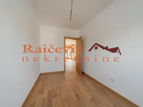 Prodaja, četvorosoban stan, 82m², Trošarina, Voždovac Sve Podlokacije - image 10