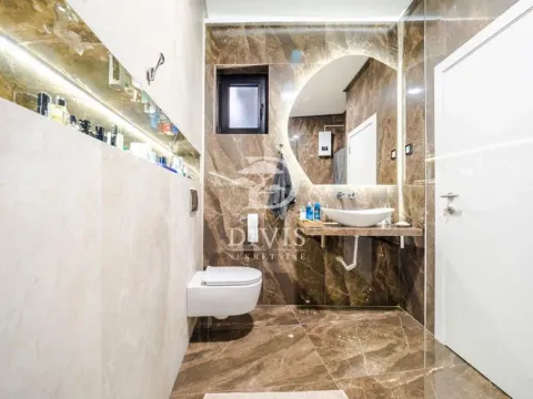 Prodaja, stan, 76m², Stari Grad, Beograd - image 10