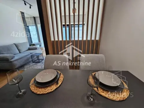 Izdavanje, jednosoban stan, 40m², Novi Beograd Blok 65, Novi Beograd Sve Podlokacije - image 5