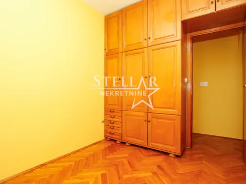 Rent, one bedroom apartment, 40m², City Kej, Podgorica - image 6