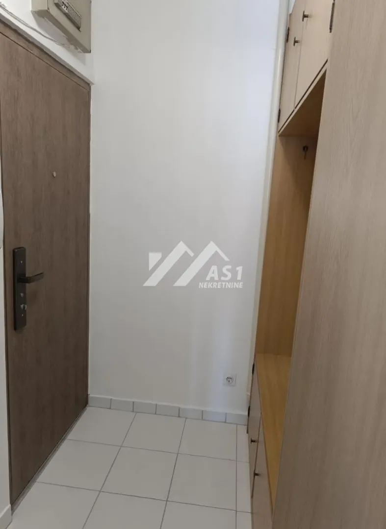 Izdavanje, jednosoban stan, 45m², Novi Sad Sve Podlokacije, Novi Sad