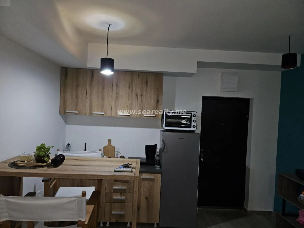 Prodaja, dvosoban stan, 64m², Seljanovo, Tivat