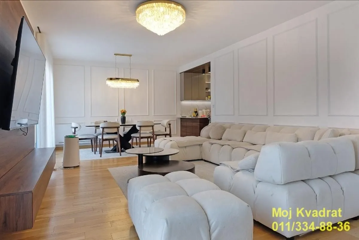 Sale, apartment, 152m², Čubura, Beograd
