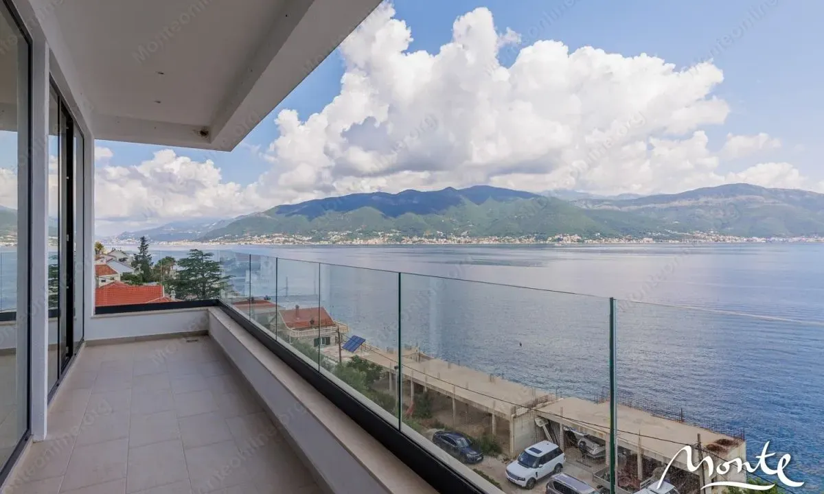 Prodaja, kuća, 315m², Krašići, Tivat