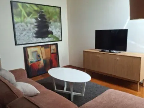 Izdavanje, dvosoban stan, 79m², Krivi Most, Podgorica - image 5