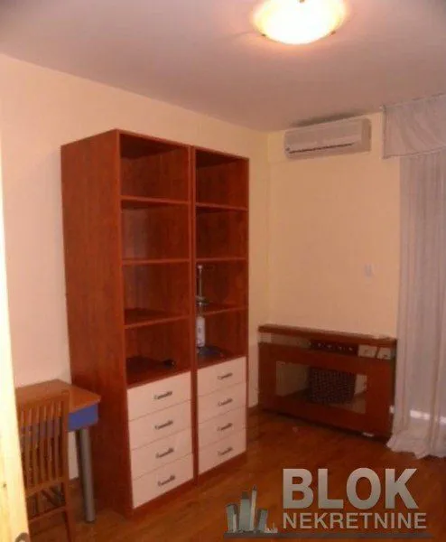 Rent, three bedroom apartment, 140m², Preko Morače, Podgorica