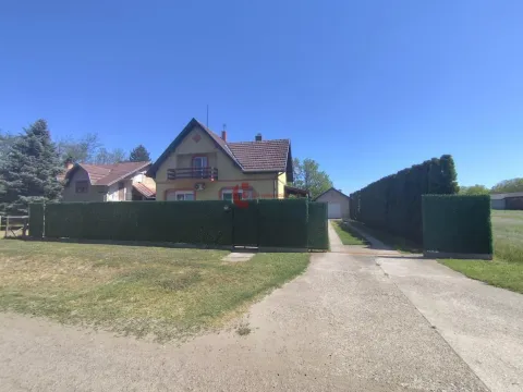 Sale, house, 300m², Kelebija, Subotica - image 6