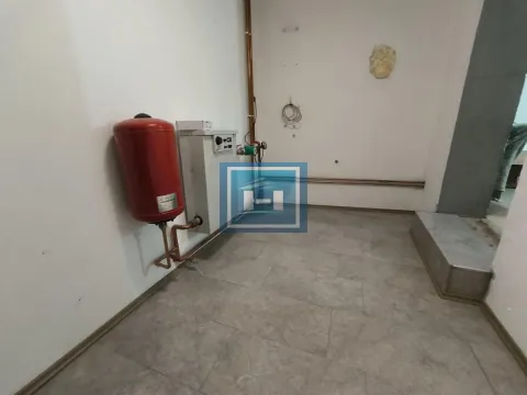 Prodaja, kuća, 200m², Ćuprija, Srbija - image 20