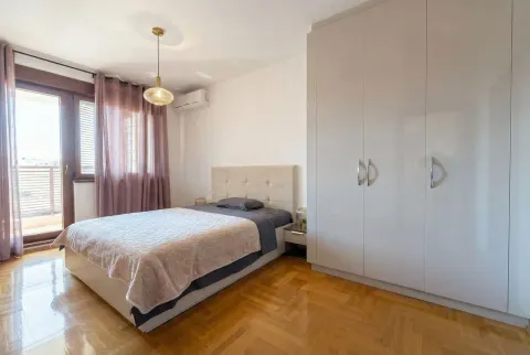 Sale, three bedroom apartment, 120m², Bečići, Budva - image 5