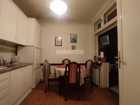 Izdavanje, dvosoban stan, 60m², Cvetni Trg, Vračar Sve Podlokacije - image 10