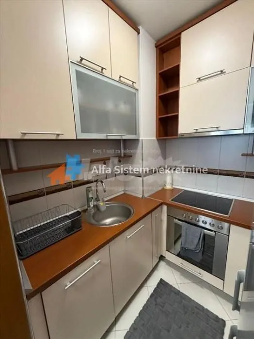 Rent, apartment, 44m², Đeram Pijaca, Beograd
