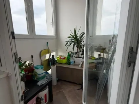 Sale, one bedroom apartment, 42m², Zemun Sve Podlokacije, Beograd - image 9