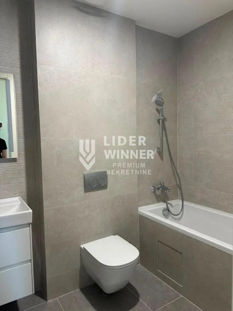 Rent, four bedroom apartment, 120m², Novi Beograd Blok 64, Novi Beograd Sve Podlokacije
