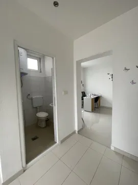Prodaja, kuća, 280m², Podgorica, Crna Gora - image 18