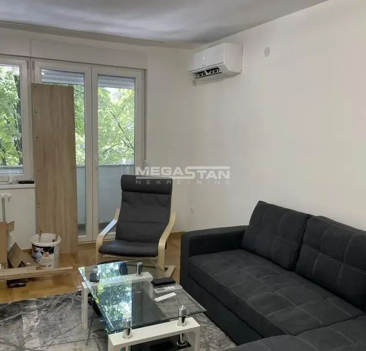 Izdavanje, dvosoban stan, 56m², Slavija, Vračar Sve Podlokacije