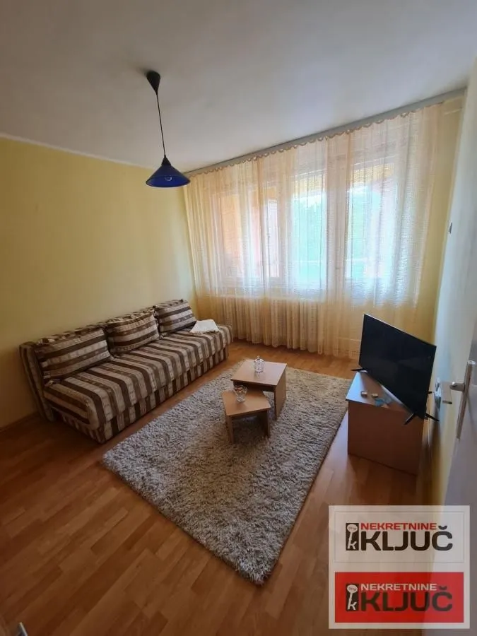 Prodaja, dvosoban stan, 56m², Železnička Stanica, Novi Sad Sve Podlokacije