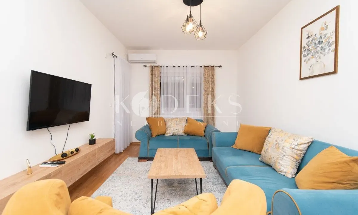 Izdavanje, dvosoban stan, 68m², Tuški Put, Podgorica