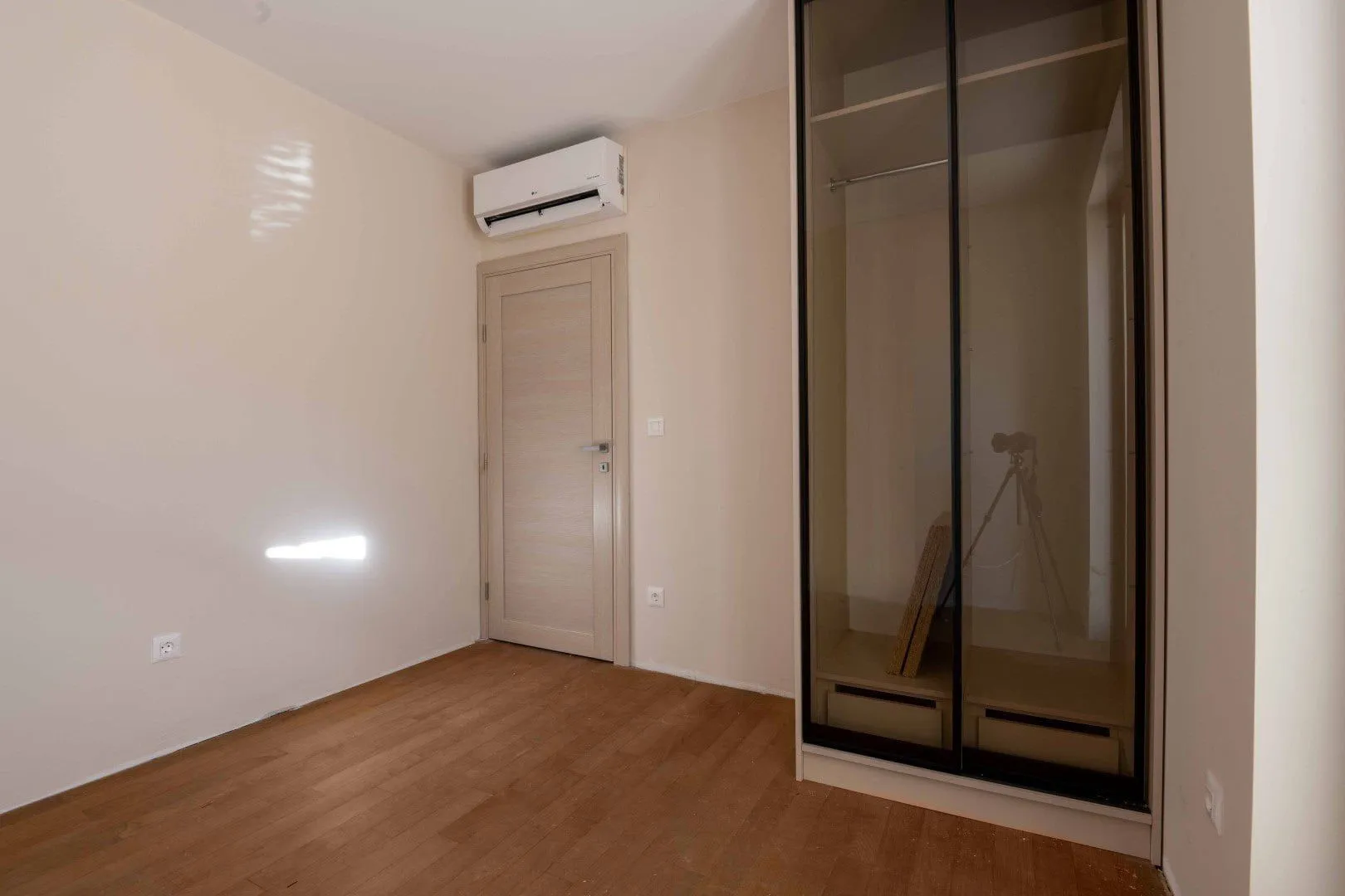 Sale, two bedroom apartment, 67m², Pržno, Budva
