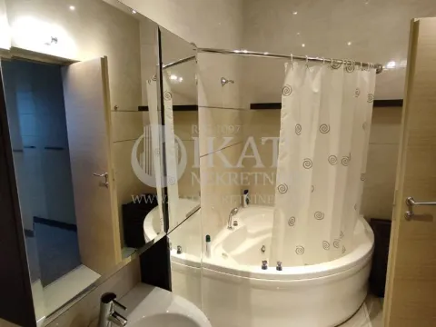 Izdavanje, četvorosoban stan, 150m², Vukov Spomenik, Zvezdara Sve Podlokacije - image 5