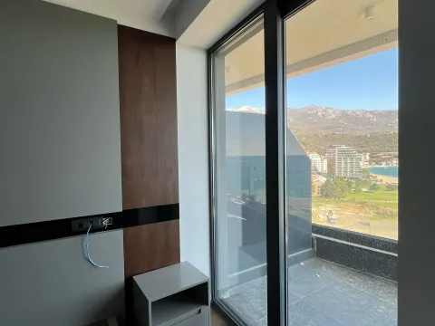 Prodaja, jednosoban stan, 78m², Bečići, Budva - image 11