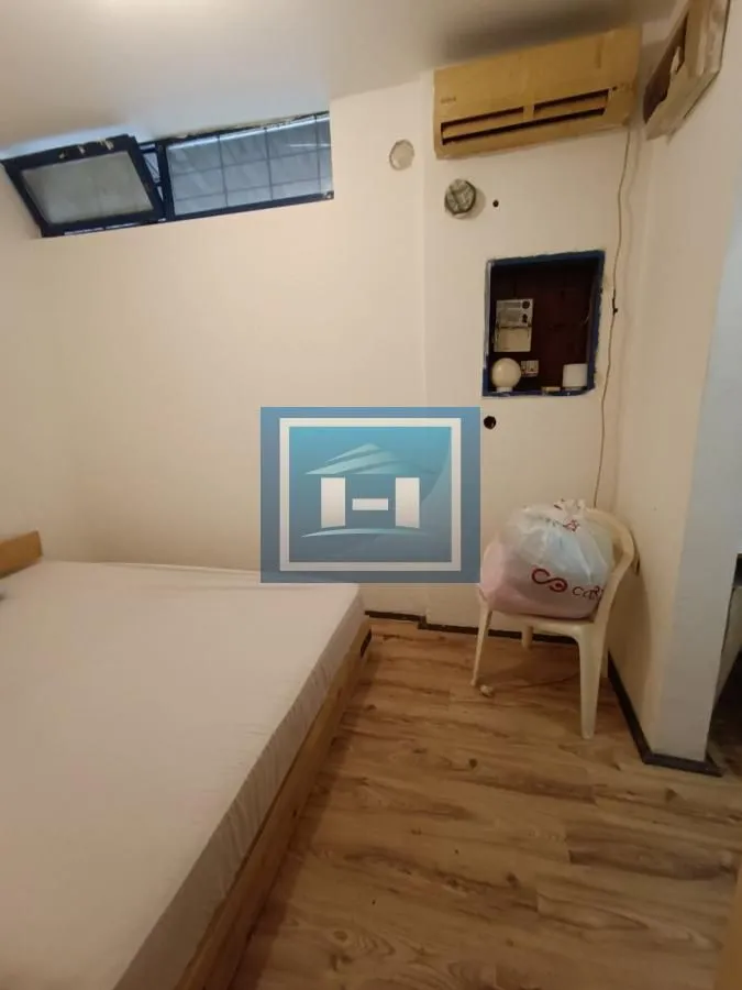 Izdavanje, garsonjera, 29m², Sarina Medja, Jagodina
