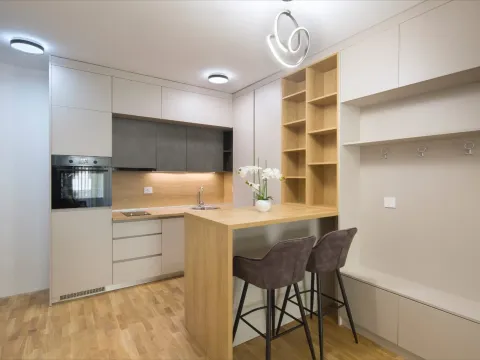 Sale, two bedroom apartment, 55m², Bečići, Budva - image 6