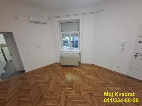 Rent, office space, 40m², Vračar Centar, Vračar Sve Podlokacije - image 2