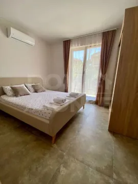 Izdavanje, dvosoban stan, 52m², Marići, Tivat - image 7
