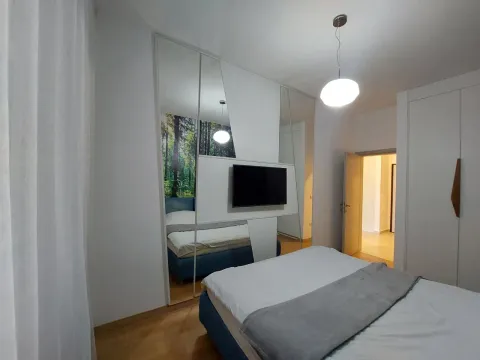 Rent, one bedroom apartment, 57m², Dobrota, Kotor - image 11