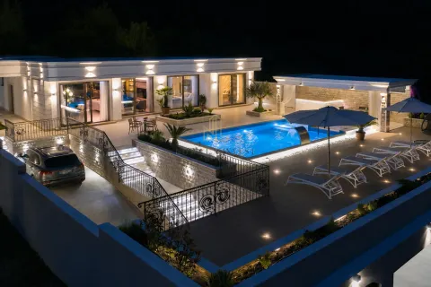 Rent, house, 190m², Jaz, Budva - image 3