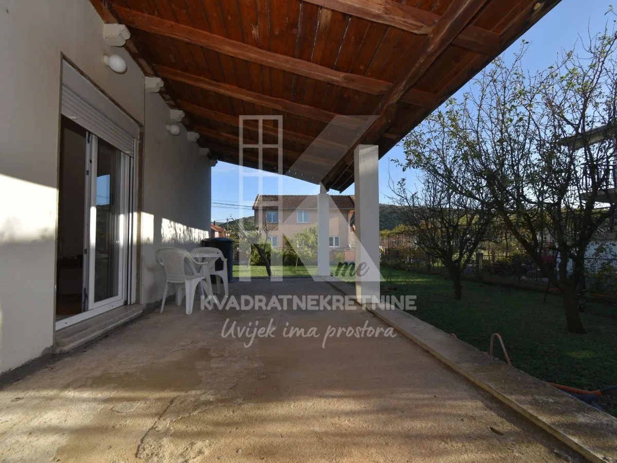 Prodaja, kuća, 160m², Murtovina, Podgorica