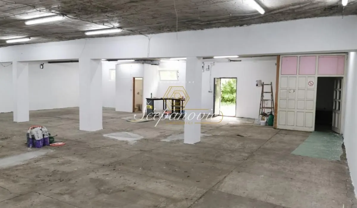 Rent, office space, 300m², Salajka, Novi Sad Sve Podlokacije