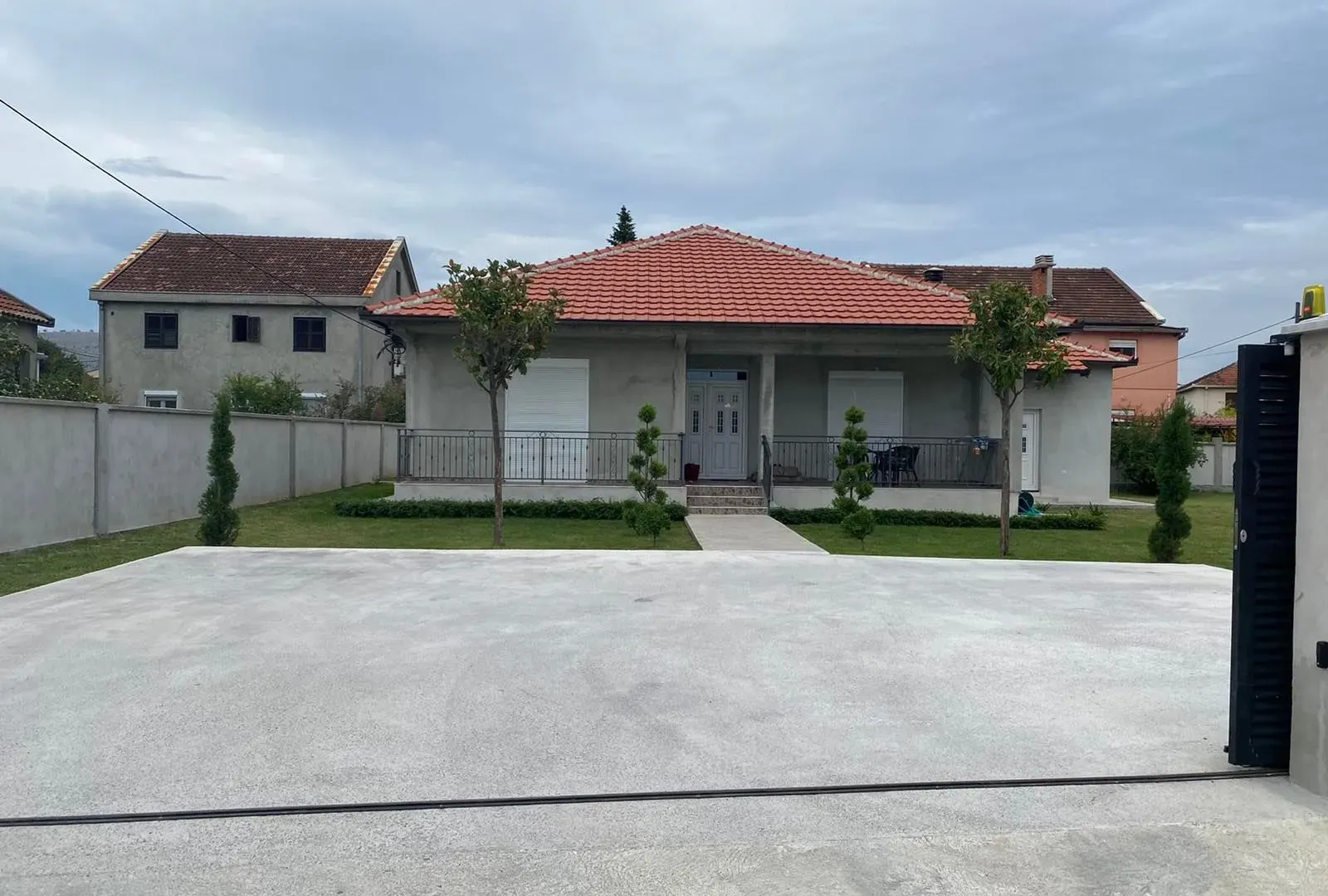 Rent, apartment, 170m², Gorica C, Podgorica