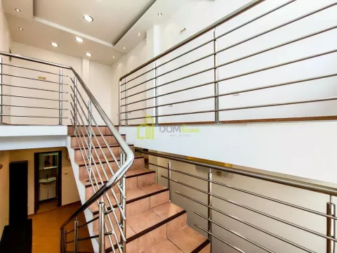 Rent, office space, 46m², Centar, Podgorica - image 8