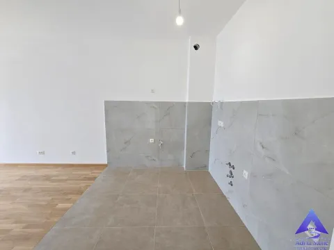 Prodaja, jednosoban stan, 44m², Rozino, Budva - image 5