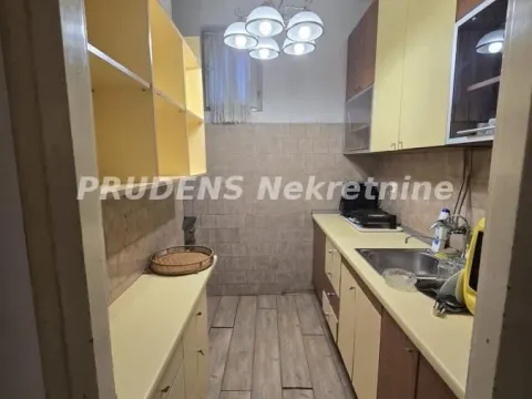 Sale, two bedroom apartment, 65m², Stari Grad, Beograd - image 6