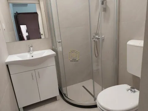 Rent, office space, 70m², Podgorica, Crna Gora - image 7