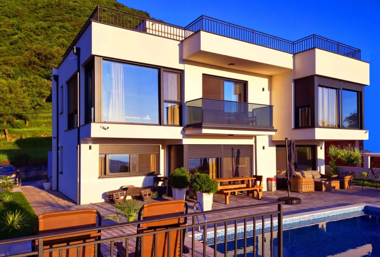 Sale, house, 280m², Bar, Crna Gora