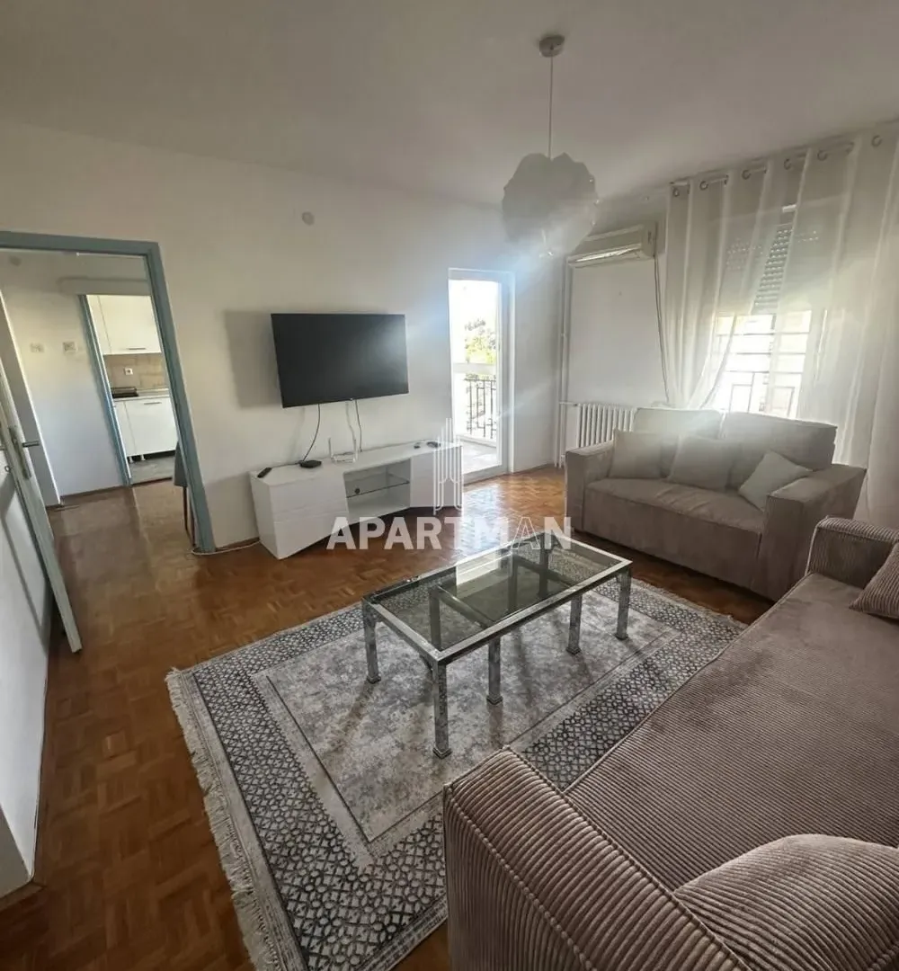 Sale, two bedroom apartment, 67m², Novi Beograd Blok 72, Novi Beograd Sve Podlokacije