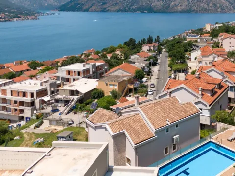 Prodaja, dvosoban stan, 112m², Dobrota, Kotor - image 27