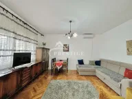 Izdavanje, trosoban stan, 100m², Zagorič, Podgorica - image 1