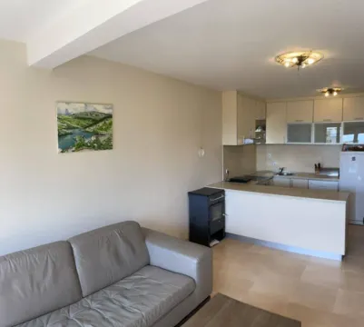 Sale, two bedroom apartment, 78m², Lazi, Budva - image 5