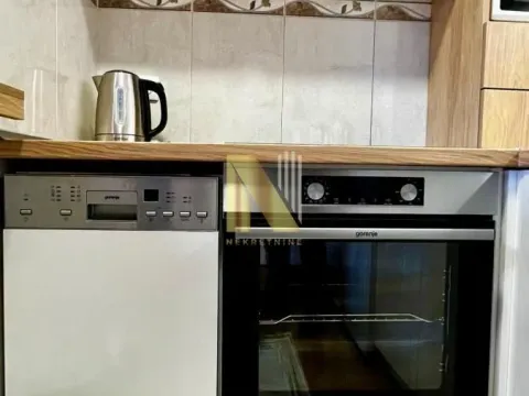 Izdavanje, dvosoban stan, 44m², Sajmište, Novi Sad - image 12