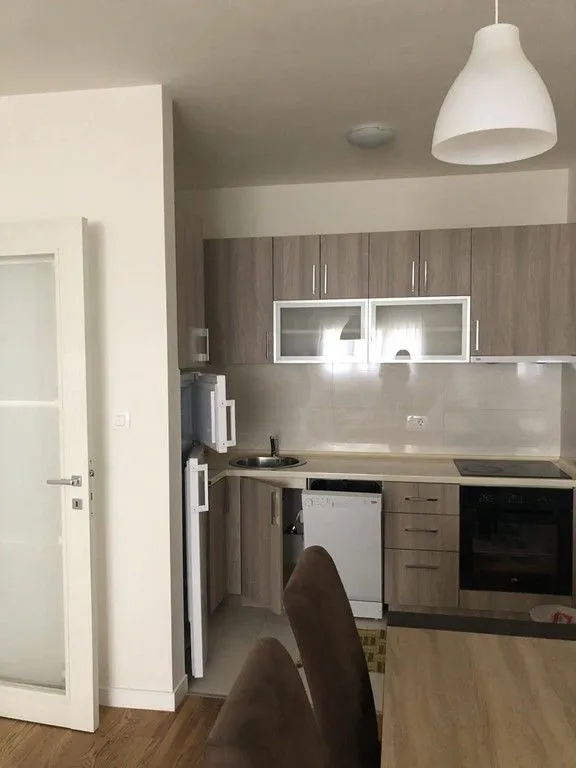 Prodaja, jednosoban stan, 48m², Central Point, Podgorica