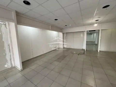 Rent, office space, 250m², Batajnica, Beograd - image 5