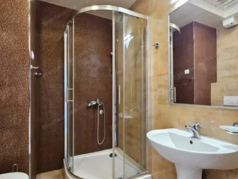 Prodaja, trosoban stan, 90m², Rozino, Budva - image 8