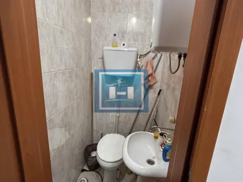 Sale, office space, 34m², Centar, Jagodina - image 12