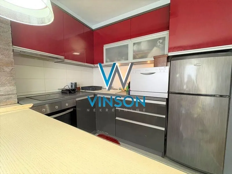 Izdavanje, stan, 40m², Centar, Novi Sad