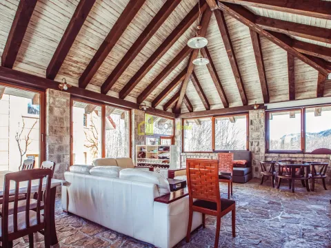 Prodaja, kuća, 285m², Cetinje, Crna Gora - image 3